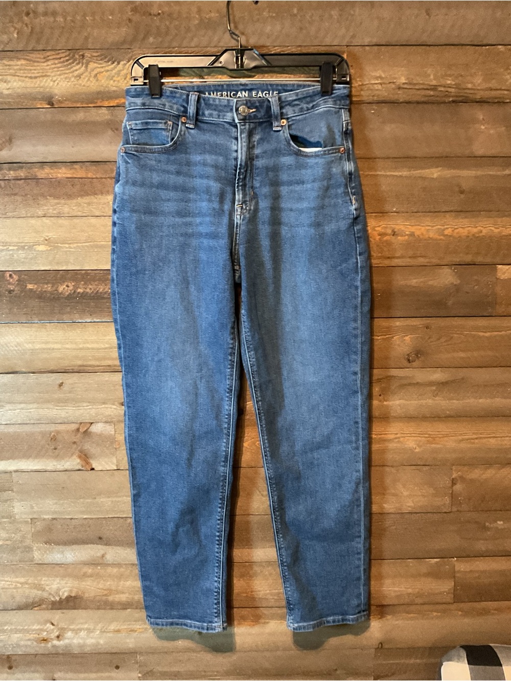 American Eagle Mom Jeans Women’s Size 6